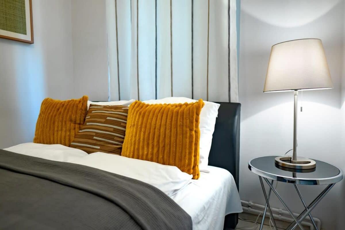 Chic Central Flat With River View Budapest Kültér fotó