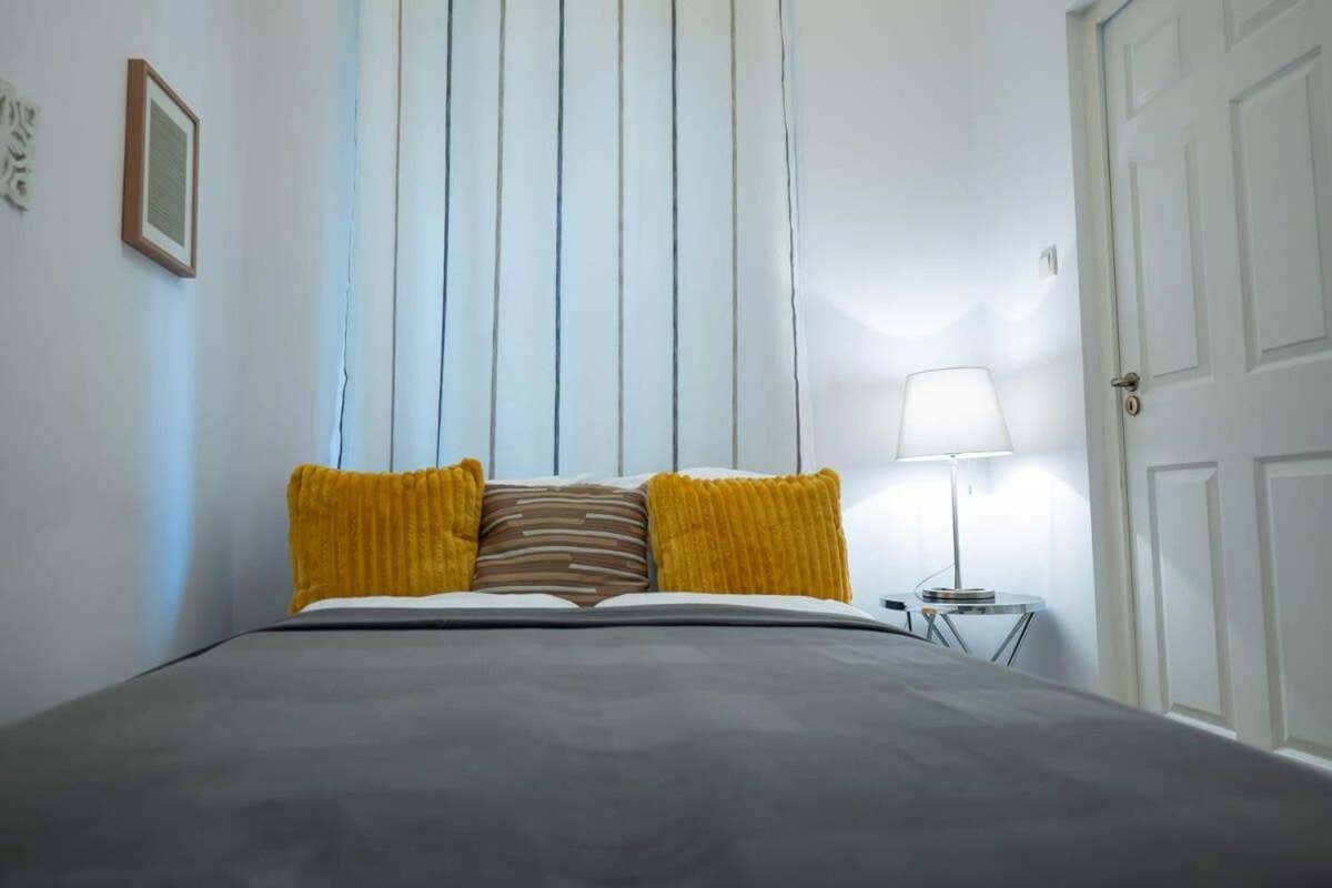 Chic Central Flat With River View Budapest Kültér fotó